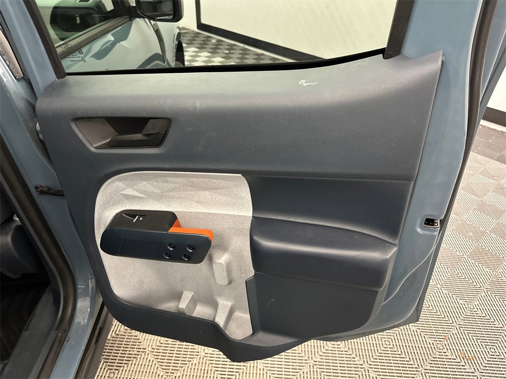 Used 2022 Ford Maverick XLT image 16