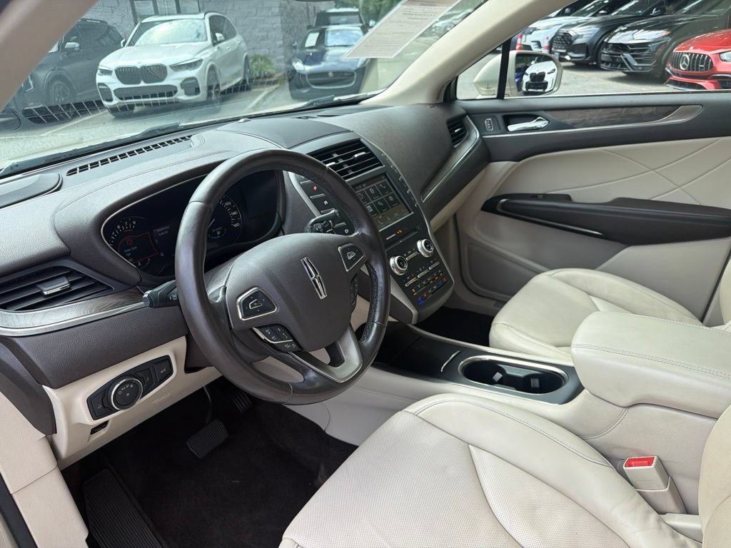 Used 2017 Lincoln MKC Reserve AWD/4WD image 16