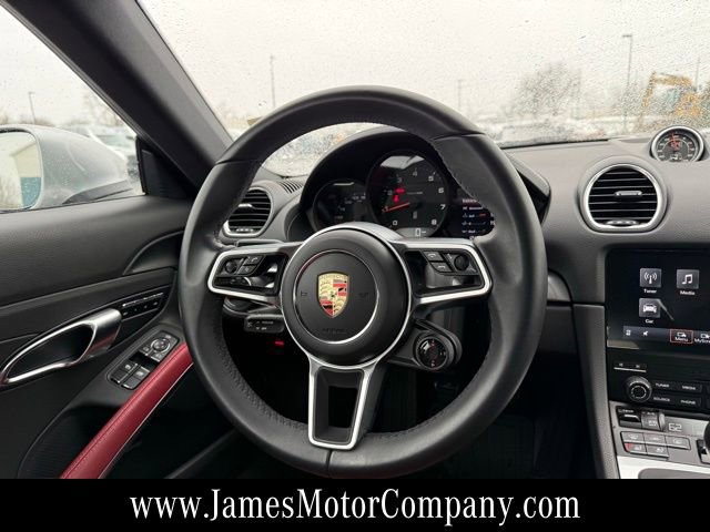 Used 2024 Porsche 718 Cayman w/ Premium Package image 16