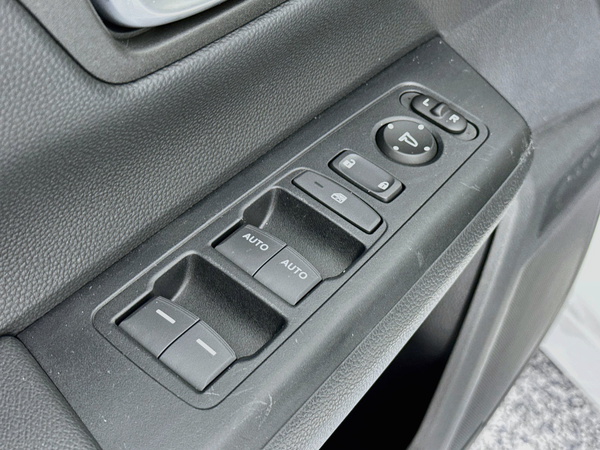 Certified 2024 Honda CR-V EX image 17