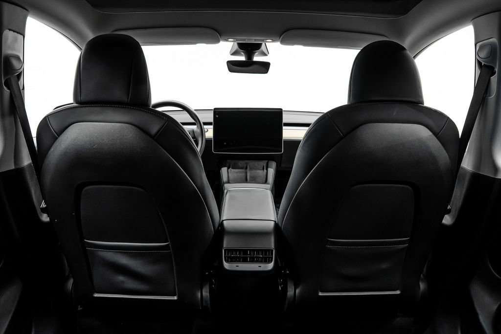 Used 2023 Tesla Model Y Long Range image 21