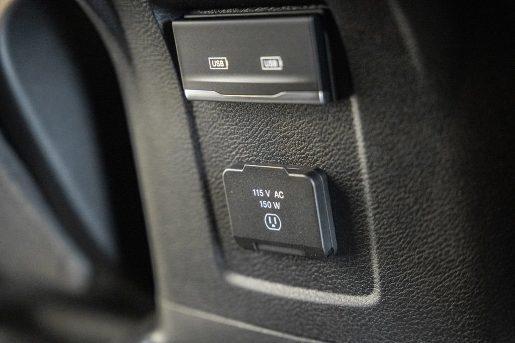 New 2026 Jeep Wrangler Unlimited Sahara AWD/4WD image 34