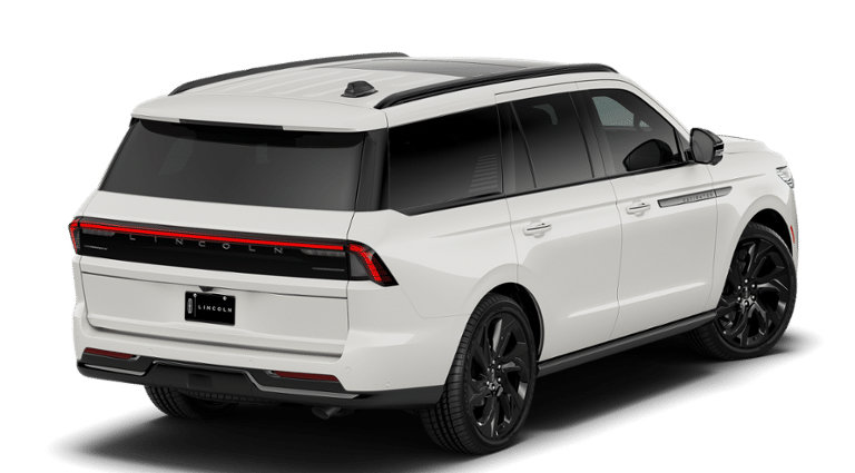 New 2027 Lincoln Navigator Reserve w/ Jet Appearance Package AWD/4WD image 13