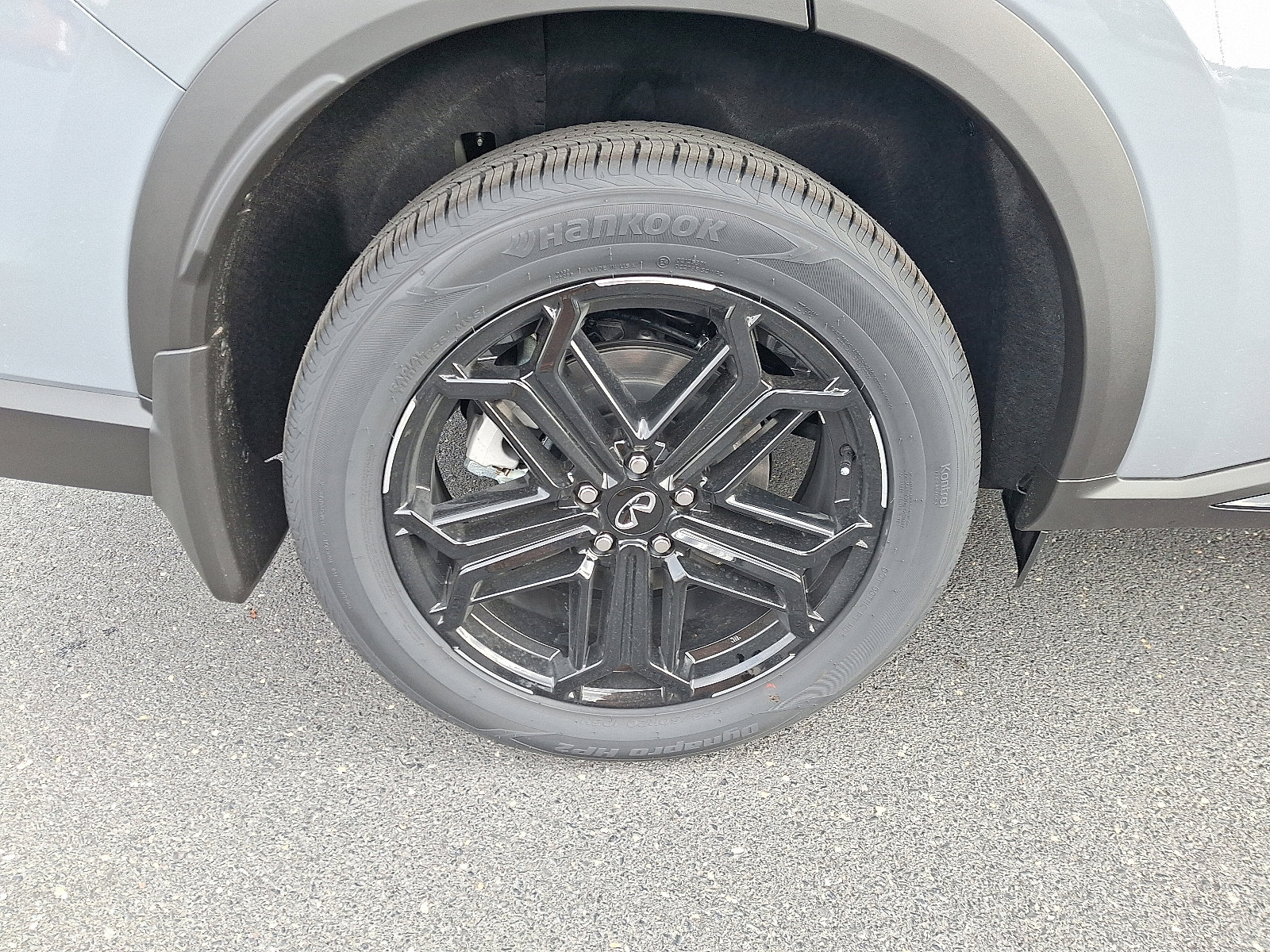 New 2026 INFINITI QX60 Sport w/ Dark Cargo Package image 5