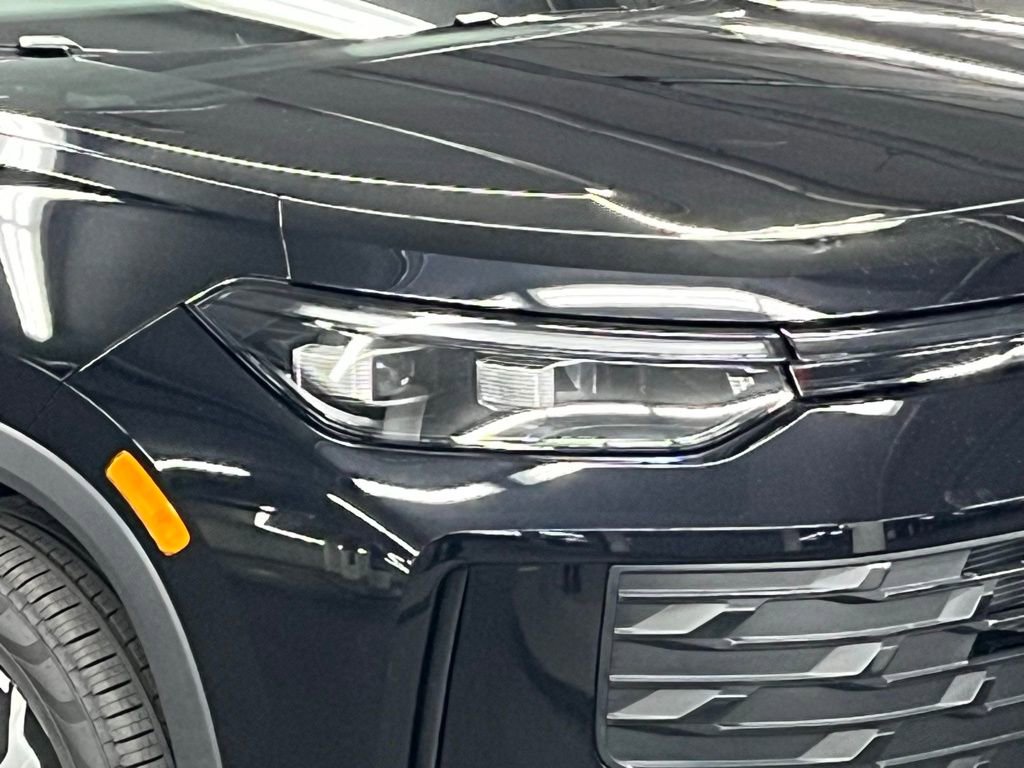 New 2026 Volkswagen Tiguan SE image 44