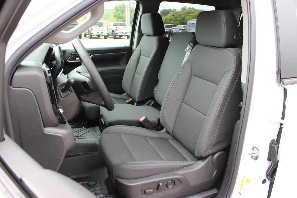 New 2026 Chevrolet Silverado 1500 LT w/ Safety Package AWD/4WD image 29