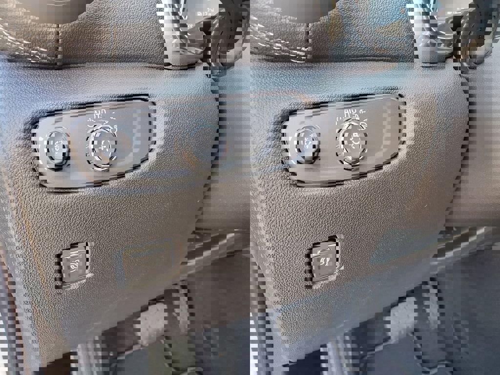 New 2025 Chevrolet Blazer LT w/ Redline Edition image 12