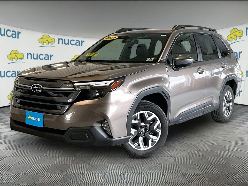 Used 2025 Subaru Forester Premium AWD/4WD image 3