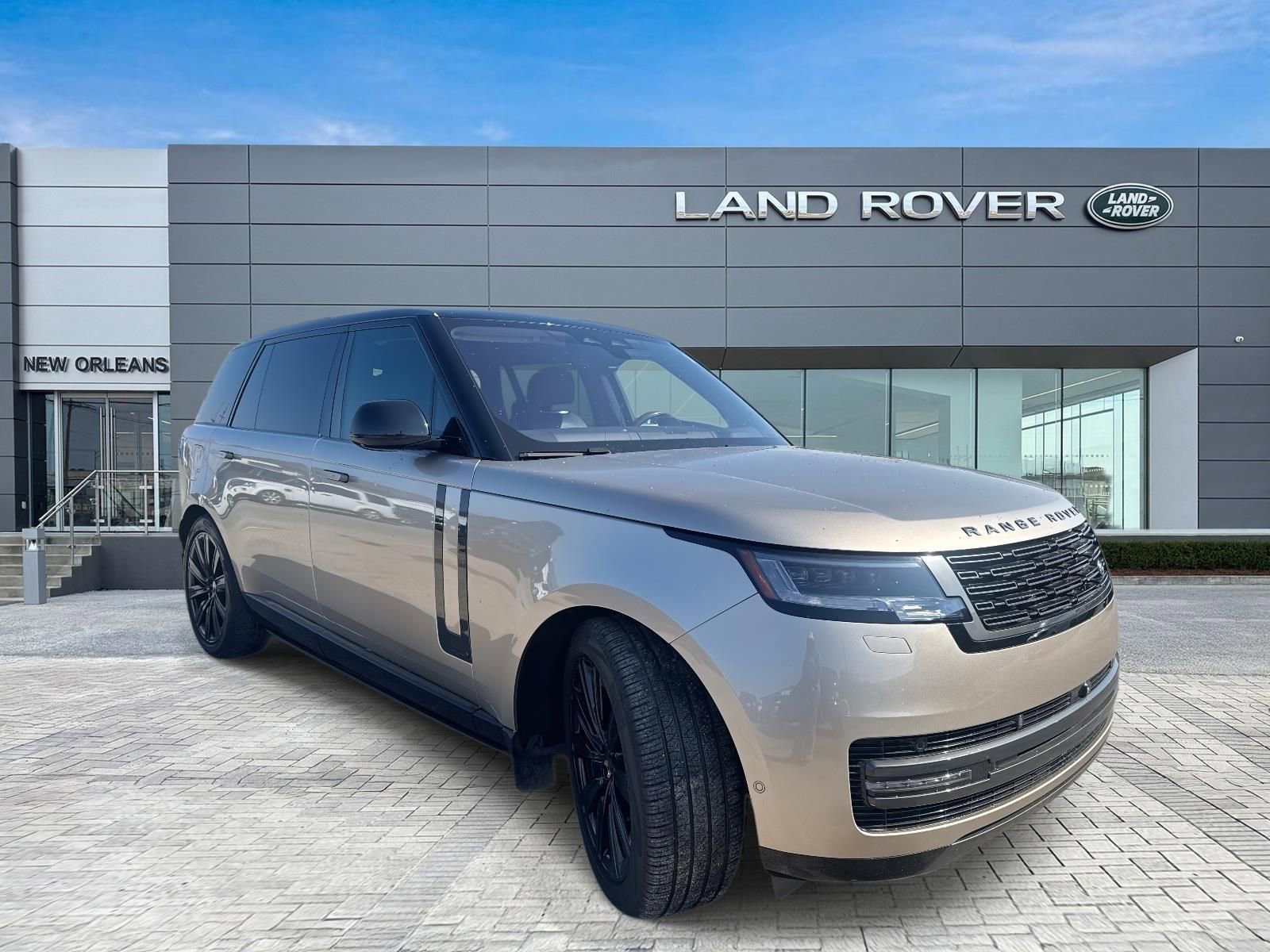 Used 2023 Land Rover Range Rover Long Wheelbase Autobiography AWD/4WD image 5