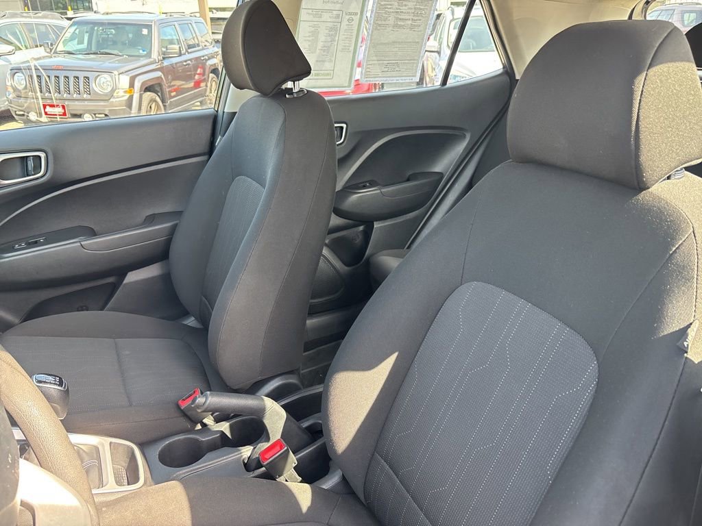 Used 2020 Hyundai Venue SE FWD image 15