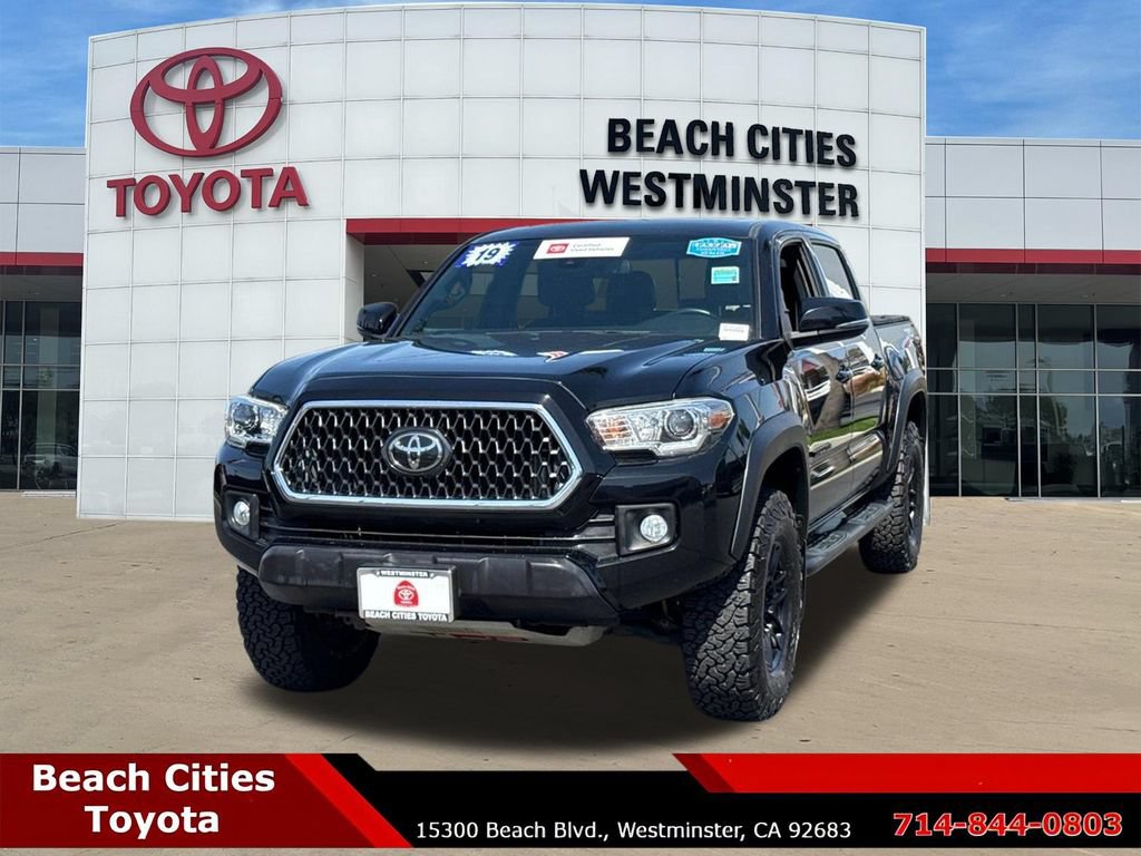 Certified 2019 Toyota Tacoma TRD Off-Road AWD/4WD image 4