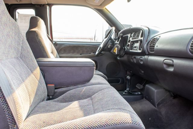 Used 2000 Dodge Ram 2500 Truck 4x4 Quad Cab image 19