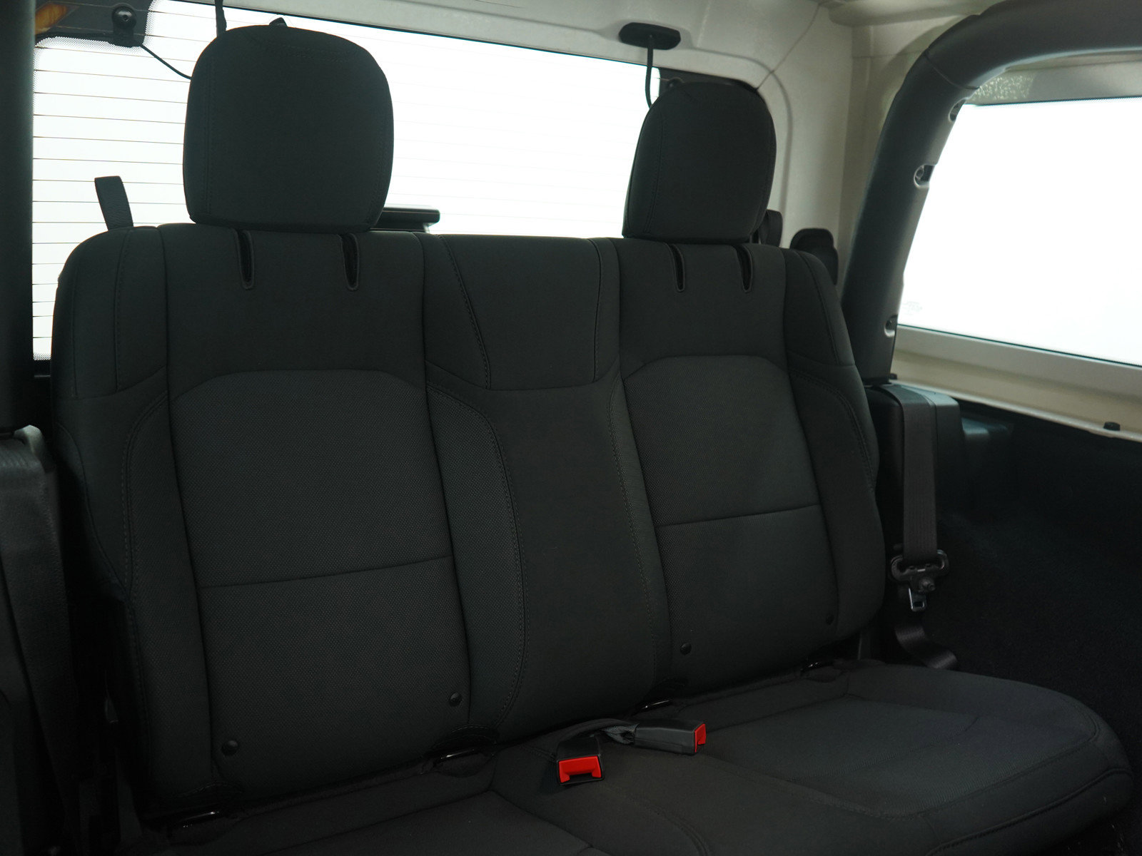 Used 2022 Jeep Wrangler Sport S image 12