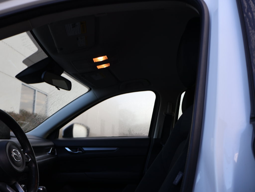 Used 2019 MAZDA CX-5 Sport FWD image 10