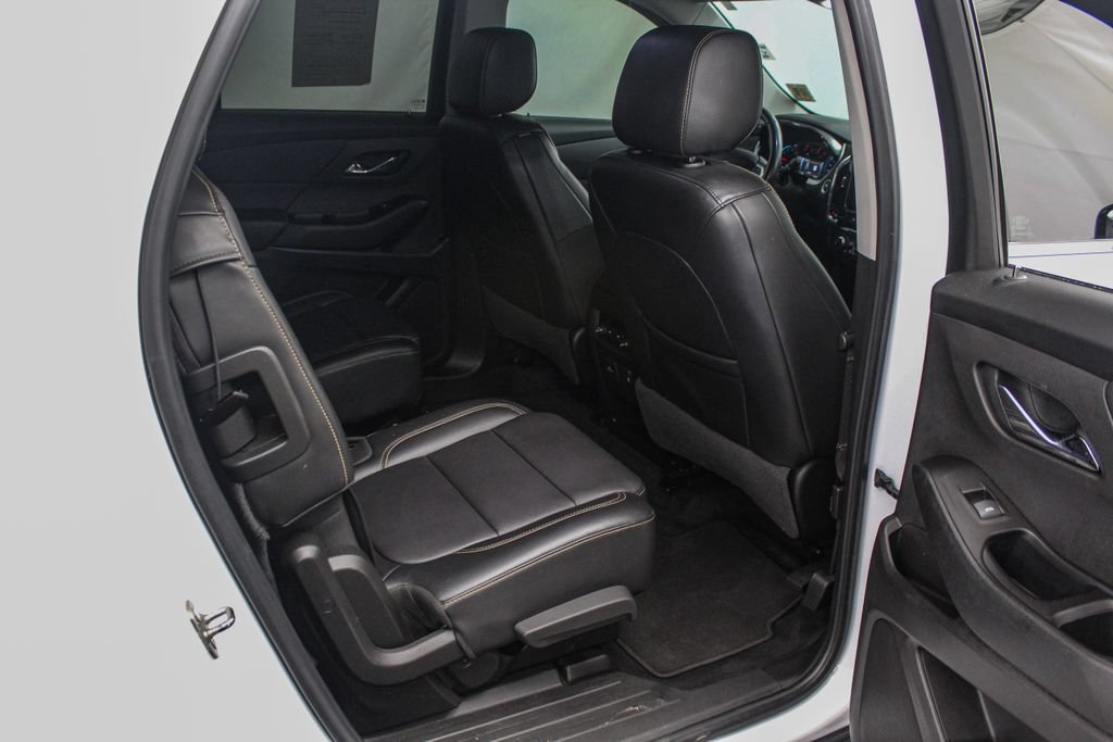 Used 2019 Chevrolet Traverse LT w/ LT Premium Package AWD/4WD image 20