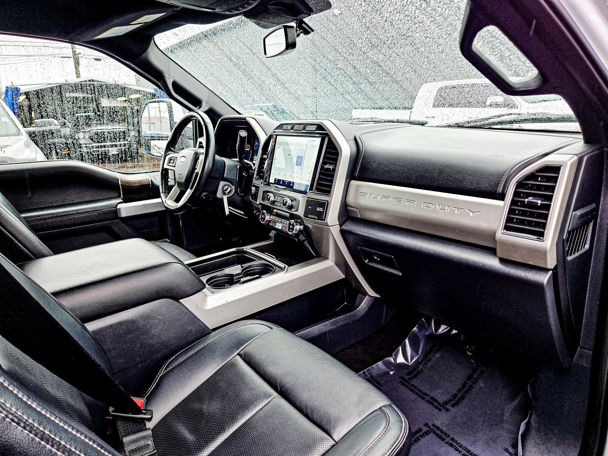 Used 2022 Ford F250 Lariat w/ Lariat Value Package AWD/4WD image 13