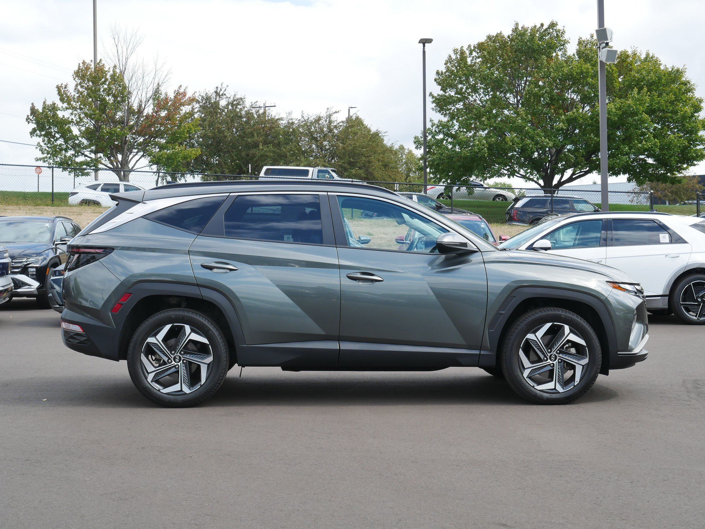 Used 2023 Hyundai Tucson SEL w/ Convenience Package AWD/4WD image 5