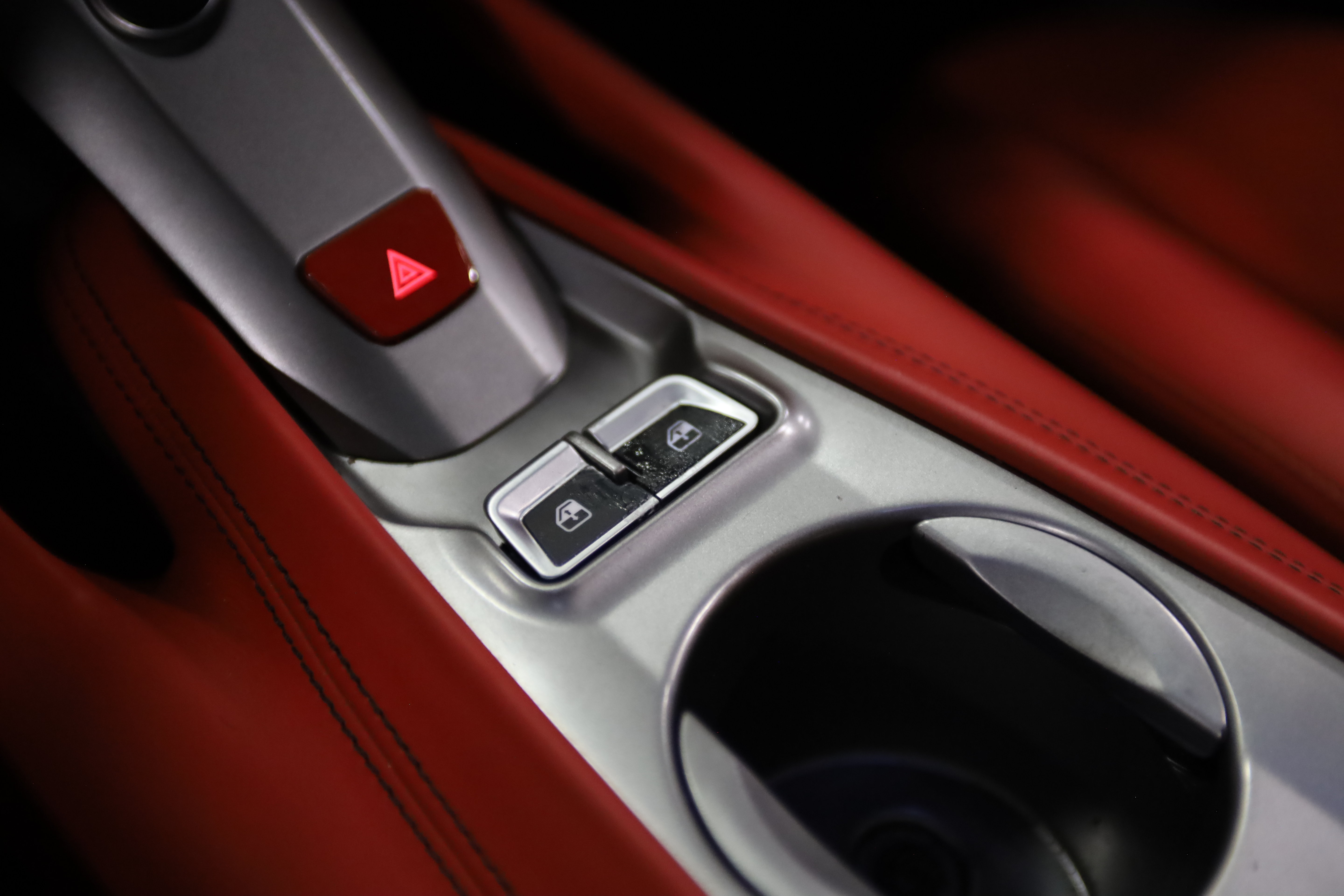 Used 2017 Ferrari F12 Berlinetta RWD image 31