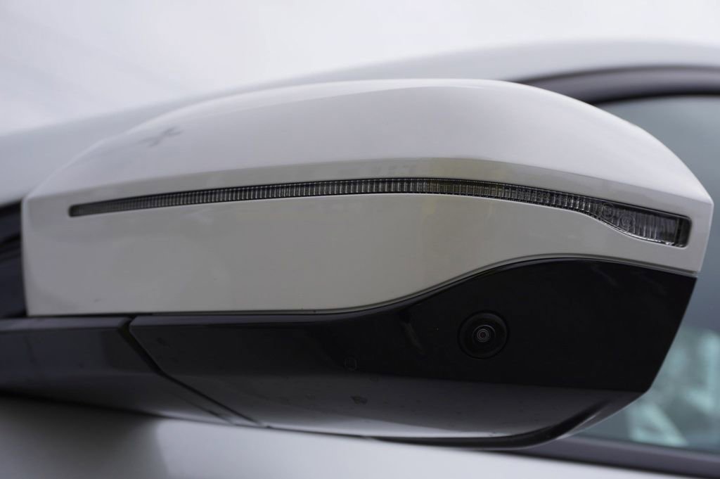New 2024 BMW i7 xDrive60 image 38