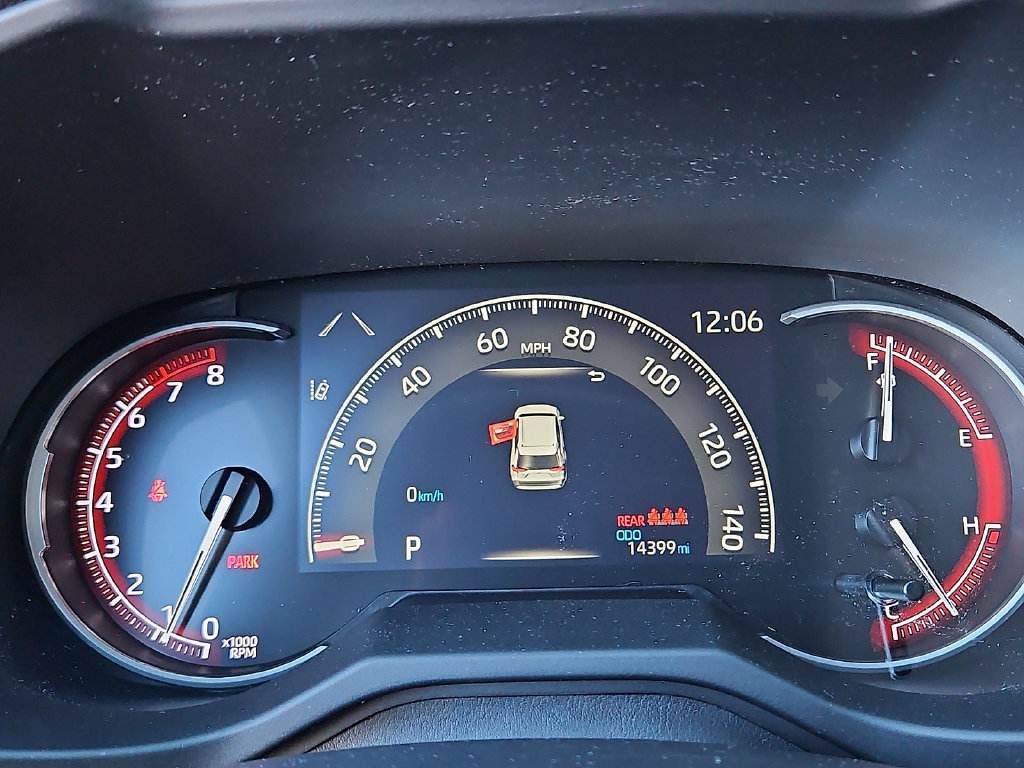Certified 2023 Toyota RAV4 LE AWD/4WD image 22
