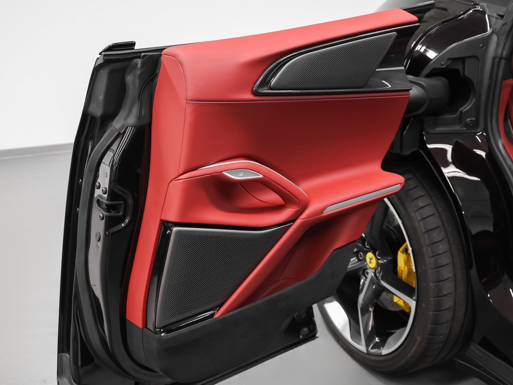 Used 2025 Ferrari Purosangue image 39