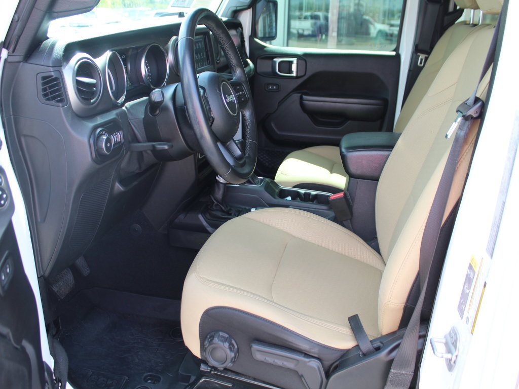 Used 2021 Jeep Wrangler Unlimited Sport AWD/4WD image 8