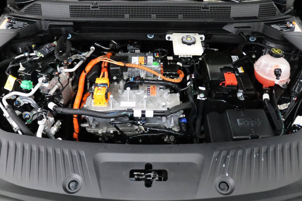 Certified 2024 Chevrolet Equinox EV LT FWD image 37