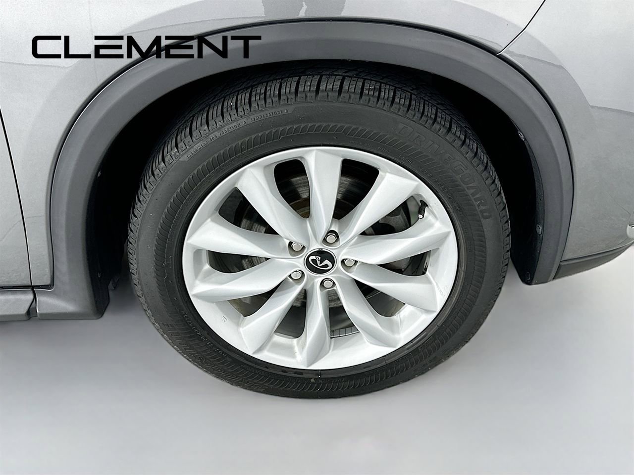 Used 2019 INFINITI QX50 Luxe image 37