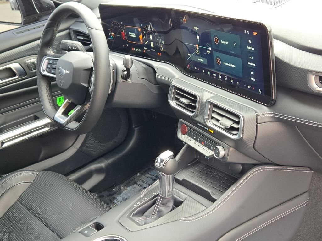 Used 2024 Ford Mustang GT Premium image 23
