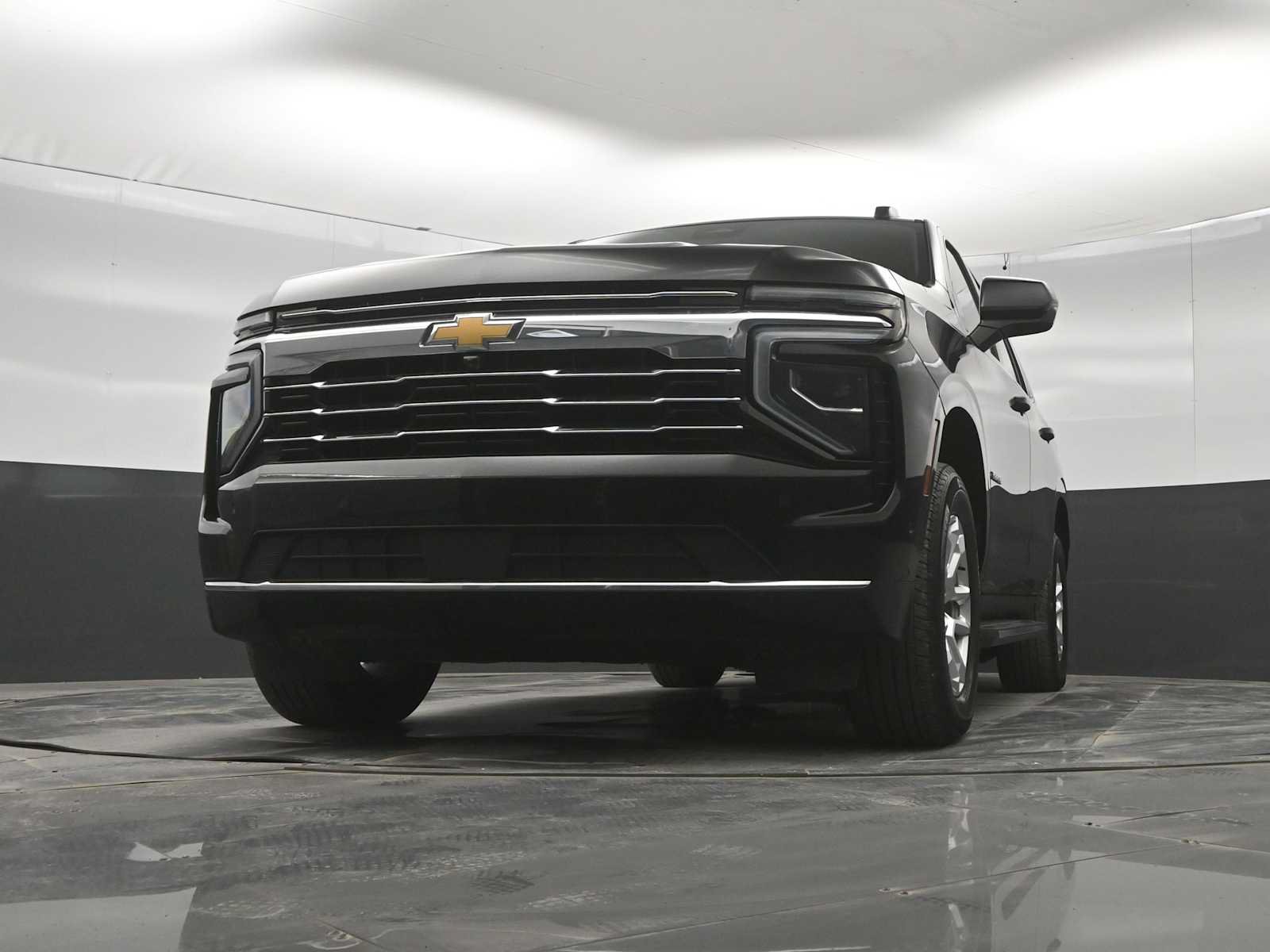 Used 2025 Chevrolet Tahoe LT AWD/4WD image 39
