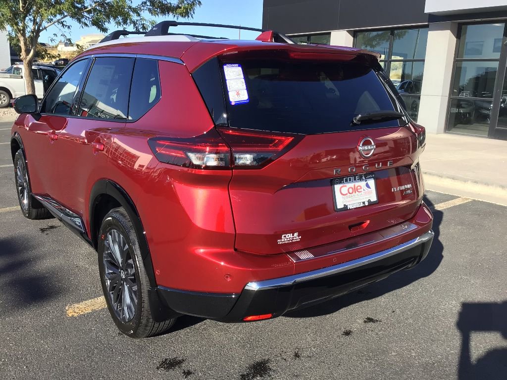 New 2026 Nissan Rogue Platinum w/ Platinum Premium Package AWD/4WD image 3