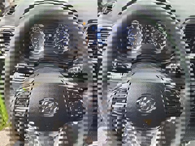 Used 2021 Hyundai Venue SE image 10