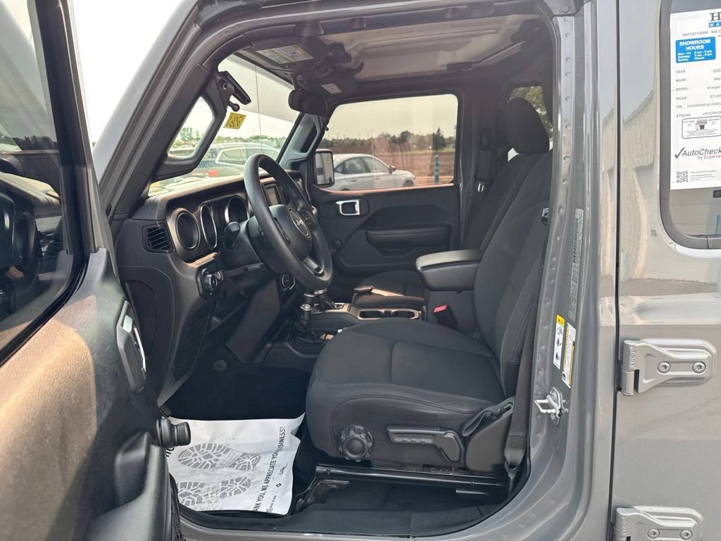 Used 2020 Jeep Wrangler Unlimited Sport AWD/4WD image 29