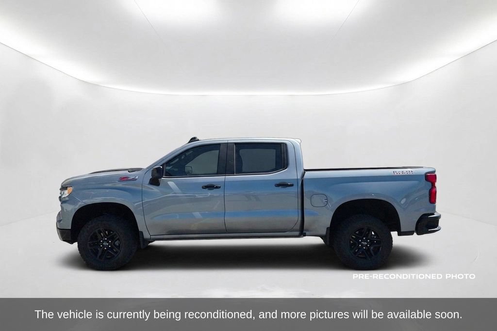 Used 2023 Chevrolet Silverado 1500 LT Trail Boss w/ Protection Package AWD/4WD image 9