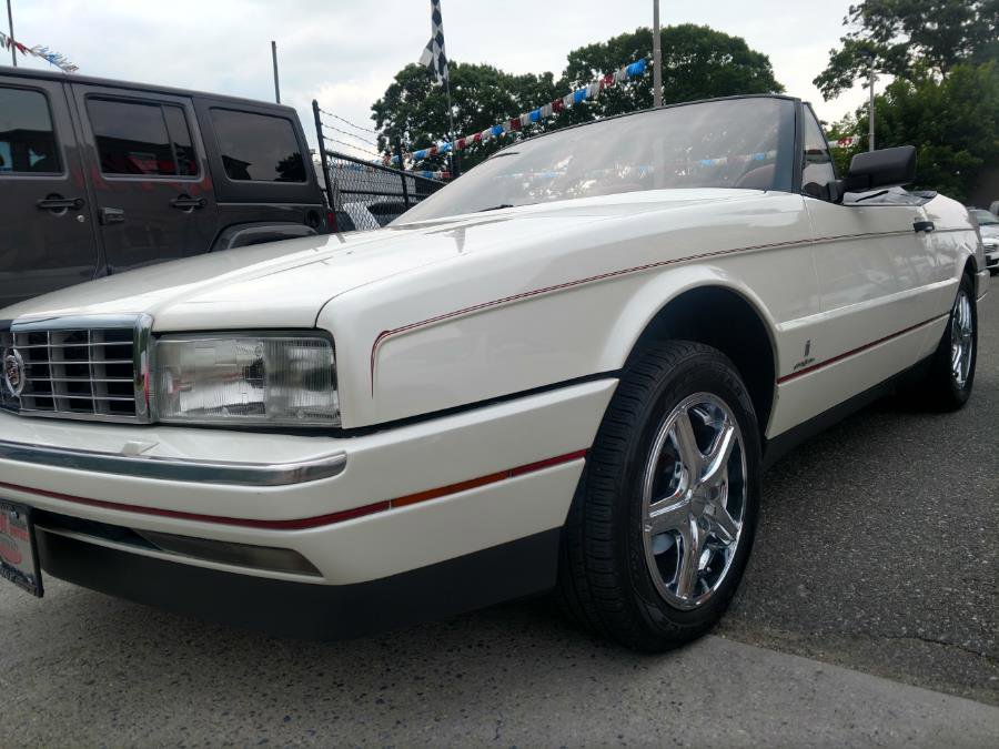 Used 1990 Cadillac Allante FWD image 37