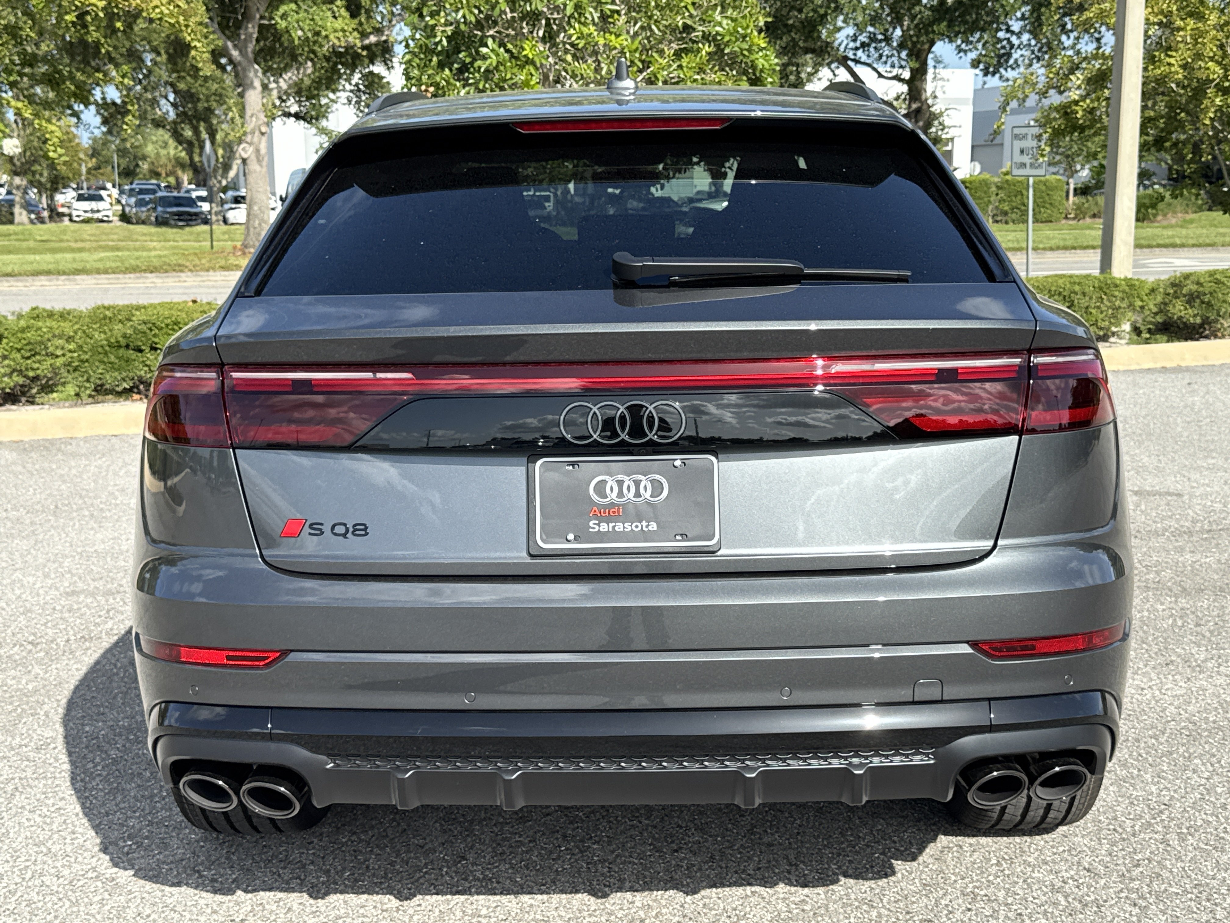 New 2026 Audi SQ8 Premium Plus AWD/4WD image 5