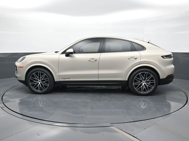 Certified 2025 Porsche Cayenne Coupe AWD/4WD image 2