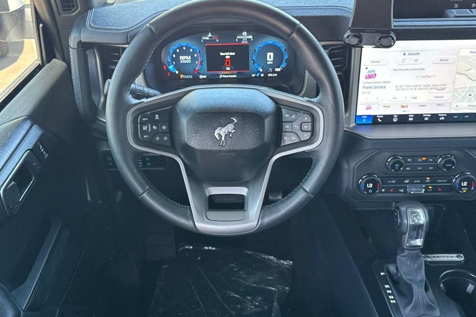 New 2025 Ford Bronco Outer Banks AWD/4WD image 18
