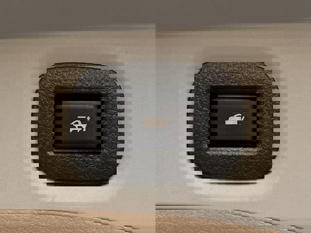 Used 2015 Nissan Rogue SL w/ SL Premium Package image 27