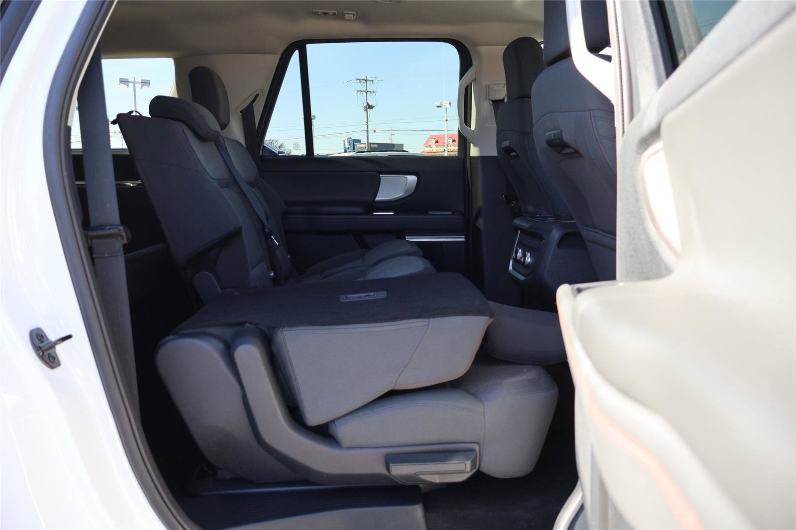 Certified 2025 Ford Expedition Max Active RWD image 35