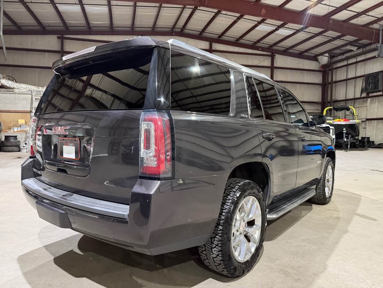 Used 2015 GMC Yukon SLE w/ Convenience Package RWD image 5