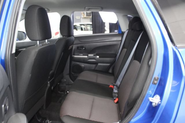 Used 2018 Mitsubishi Outlander Sport LE FWD image 20