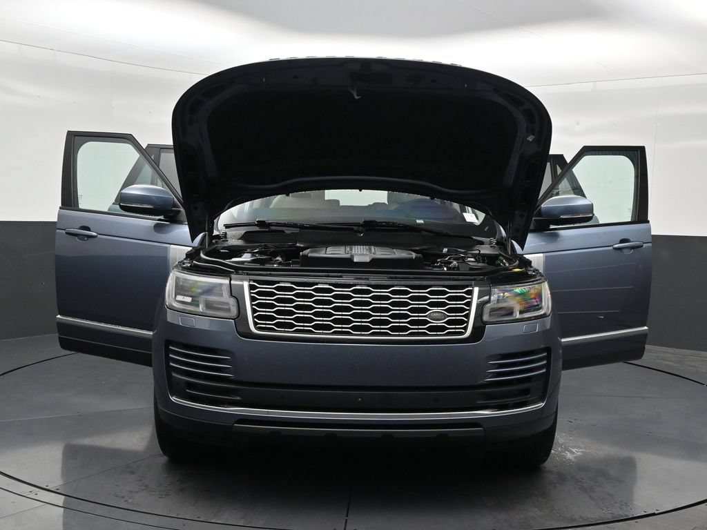 Used 2018 Land Rover Range Rover Supercharged AWD/4WD image 36