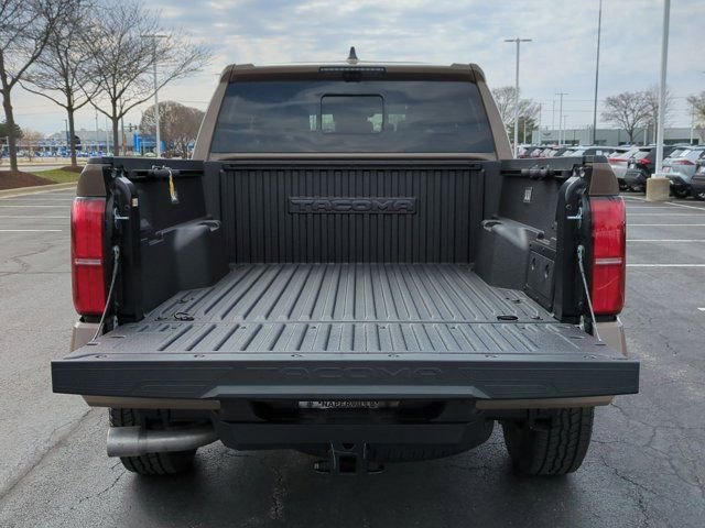 Certified 2026 Toyota Tacoma TRD Off-Road w/ TRD Off Road Premium Package AWD/4WD image 18