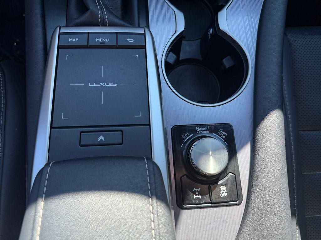 Used 2022 Lexus RX 350 F Sport w/ Cold Area Package (CT) AWD/4WD image 32