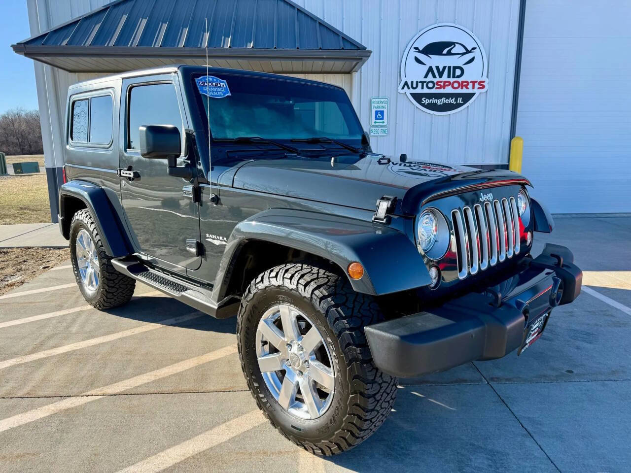 Used 2017 Jeep Wrangler Sahara w/ Connectivity Group image 2