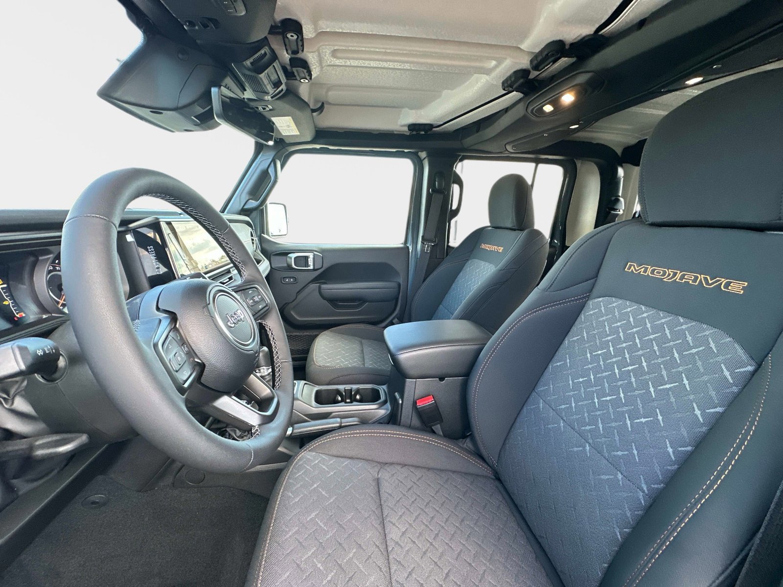 New 2026 Jeep Gladiator Mojave w/ Steel Bumper Group image 22