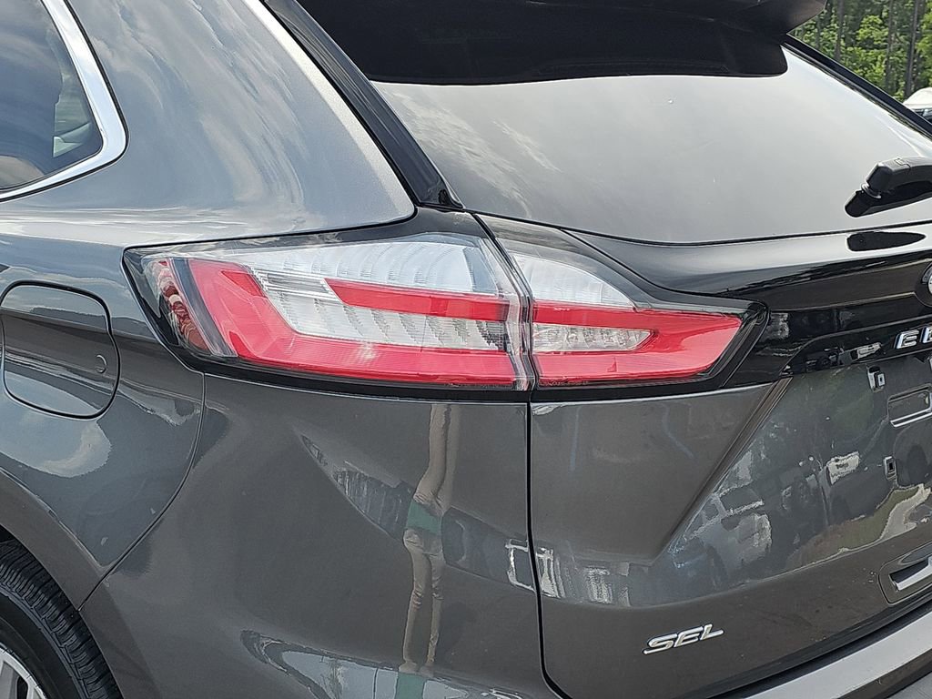 Used 2023 Ford Edge SEL image 36