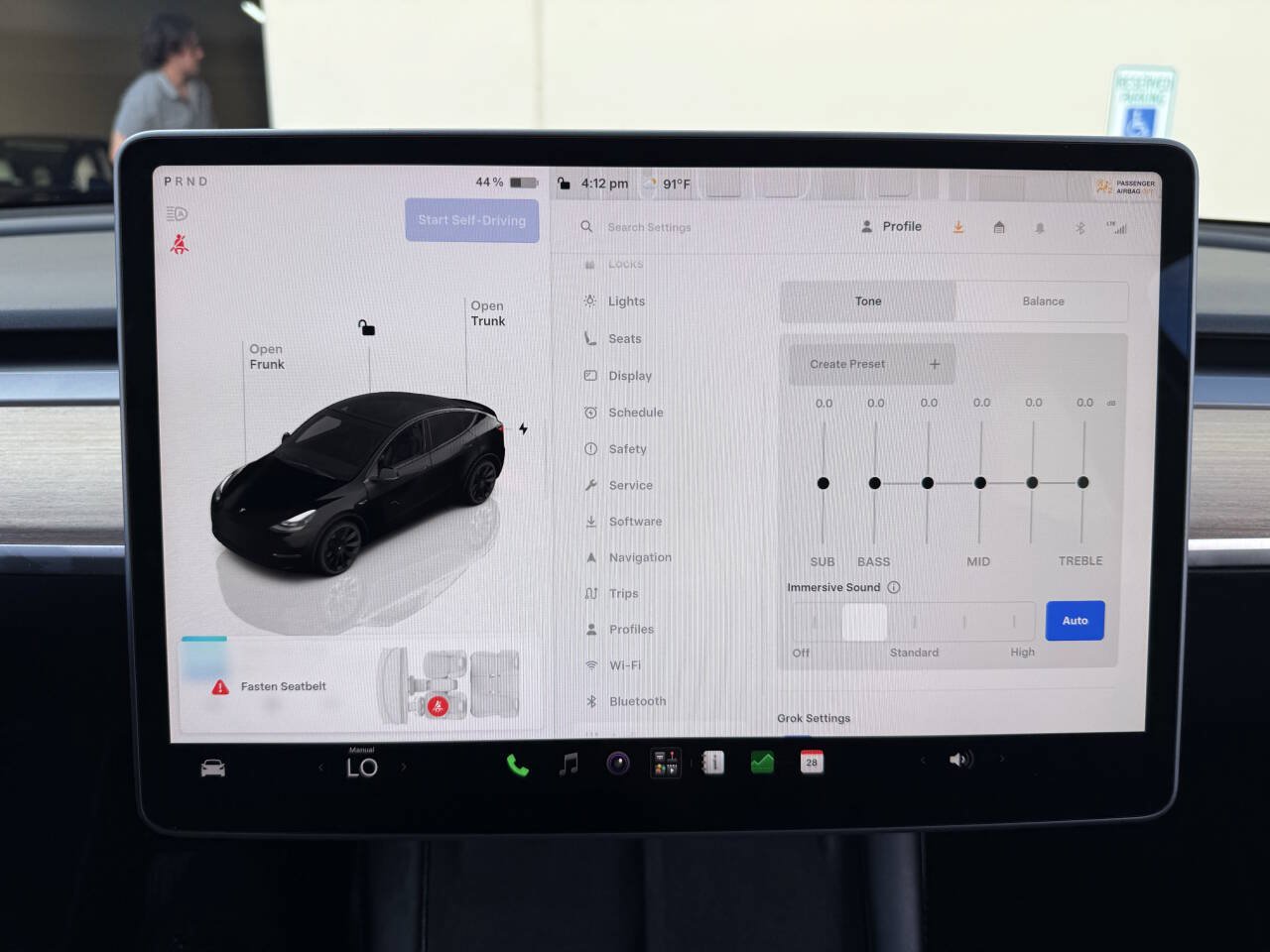 Used 2023 Tesla Model Y Long Range AWD/4WD image 17
