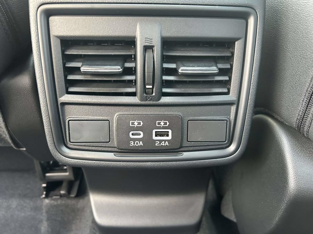 New 2026 Subaru Outback Premium w/ Premium/Limited Package AWD/4WD image 13